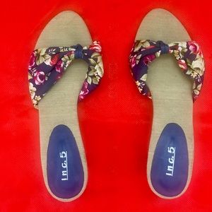 Women floral shoes